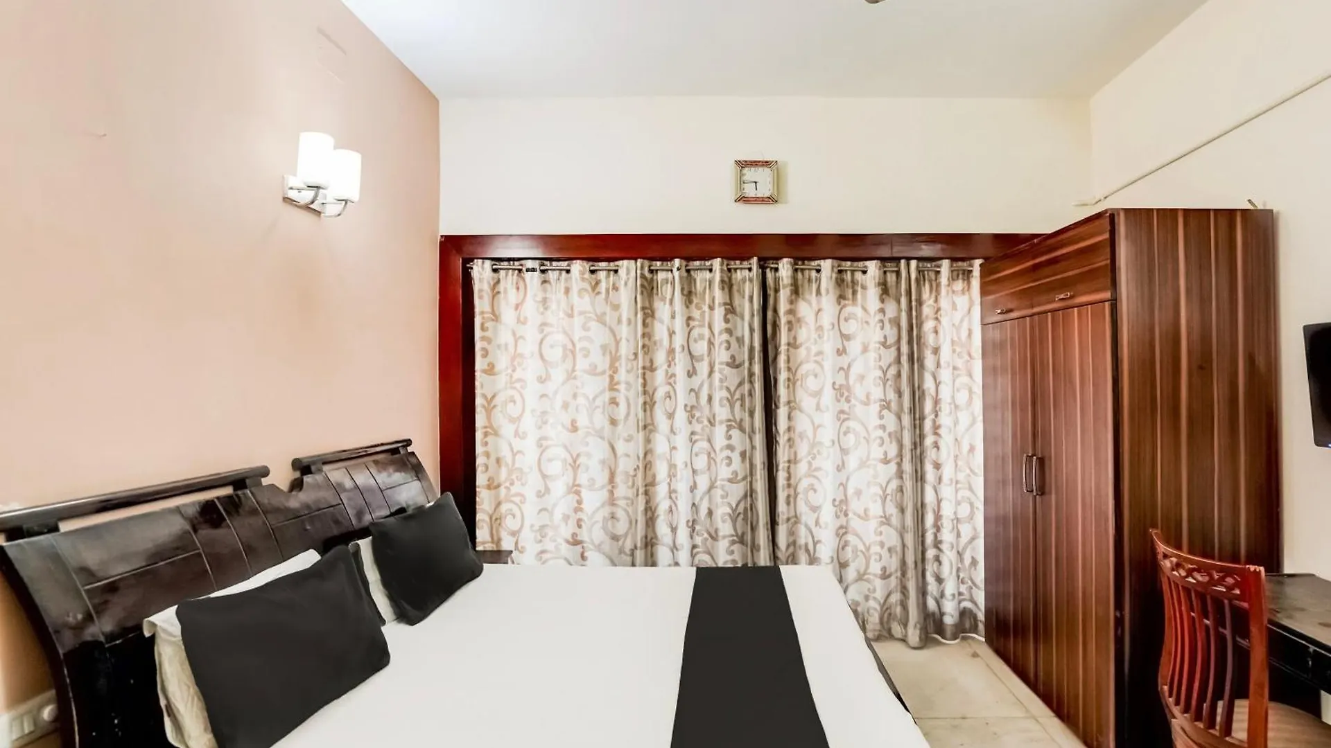 Hotel O Le Regent 古尔冈